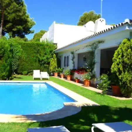 Holiday home Preciosa De Una Planta En Los Monteros *
