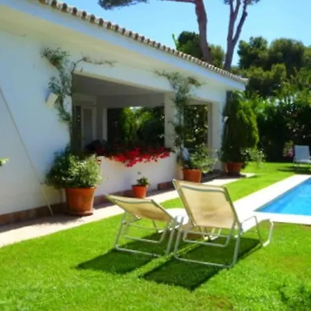 Preciosa De Una Planta En Los Monteros Holiday home Marbella